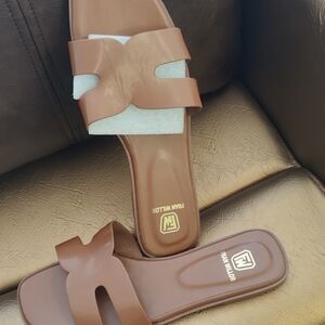 Tan Leather Slide Sandals - Women's
